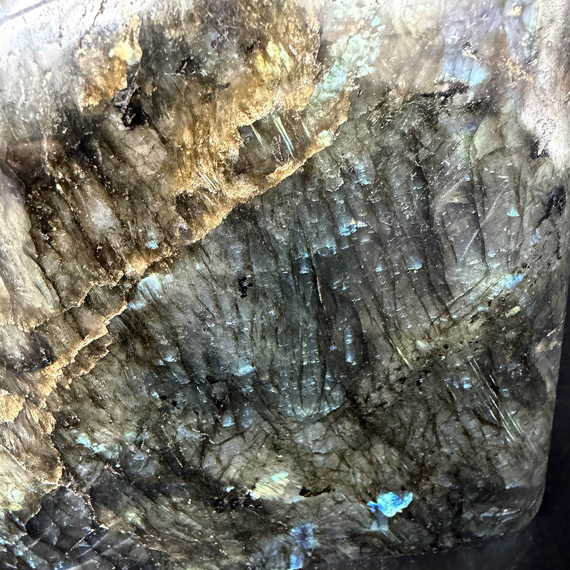Labradorite (Lemurian Blue) - L21 - Image 10