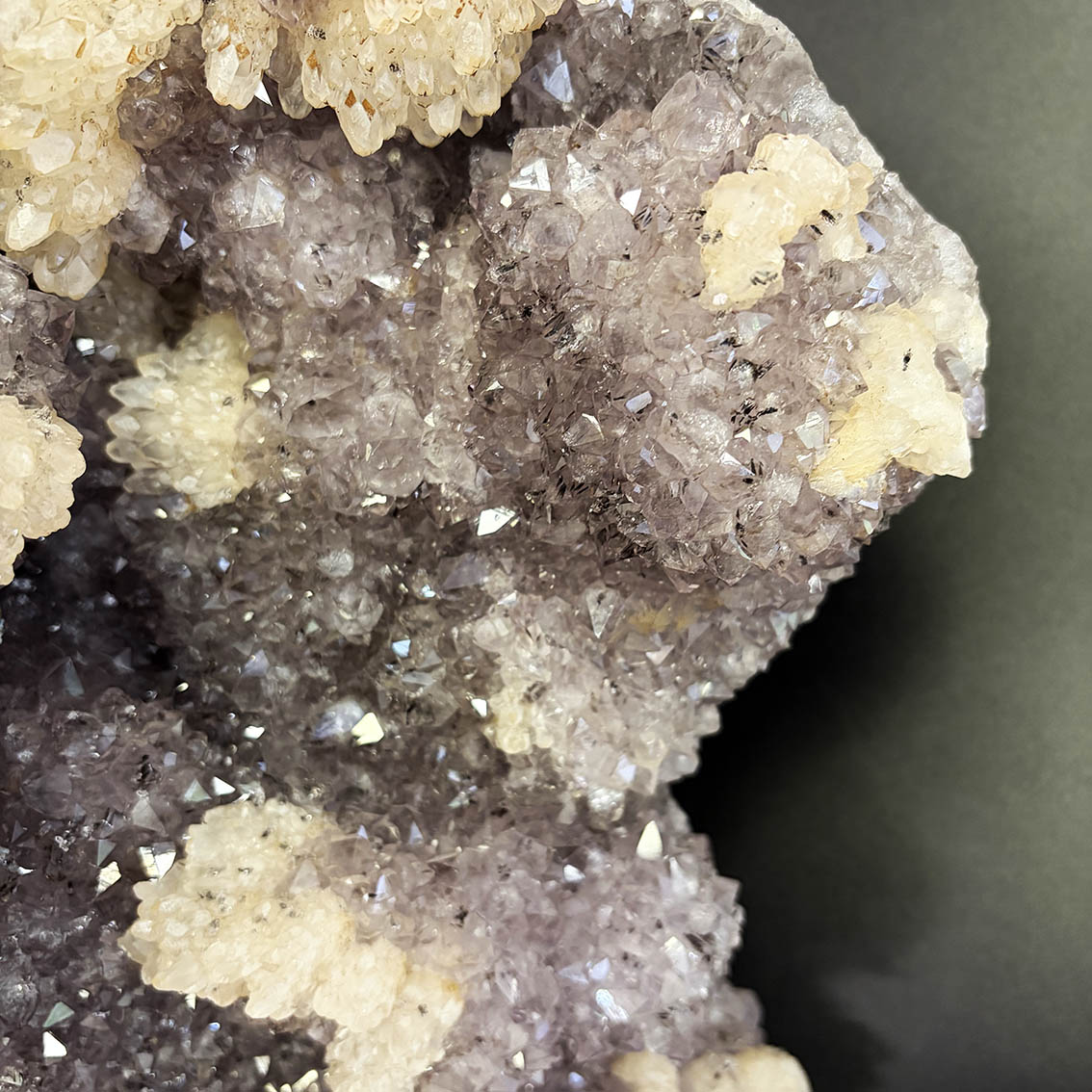 Amethyst Quartz with Calcite Crystals (Phantoms) 23 - Image 19