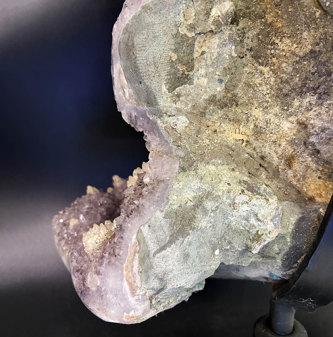 Amethyst Quartz with Calcite Crystals (Phantoms) 23 - Image 13