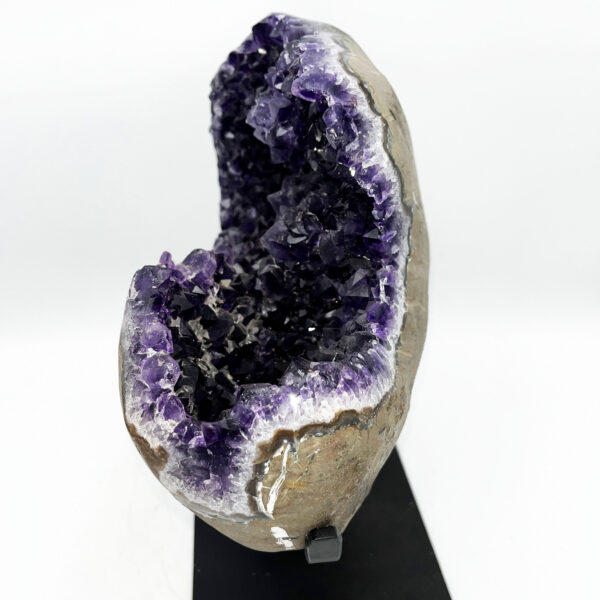 Amethyst Boulder - Image 2